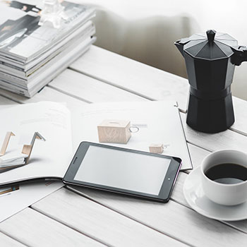 那不勒斯球员风采依旧，努力拼搏赢球